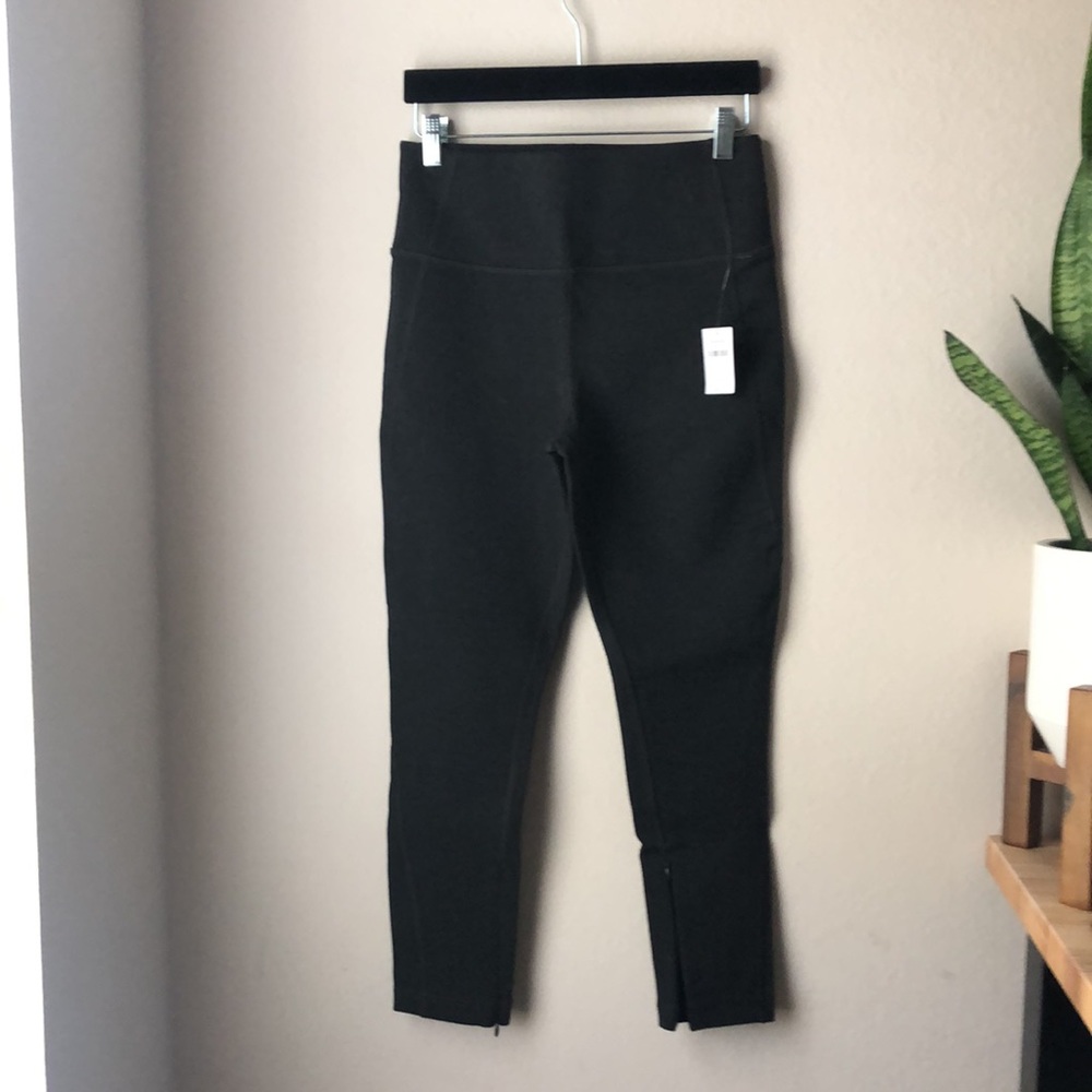 NWT GAP PONTE LEGGINGS